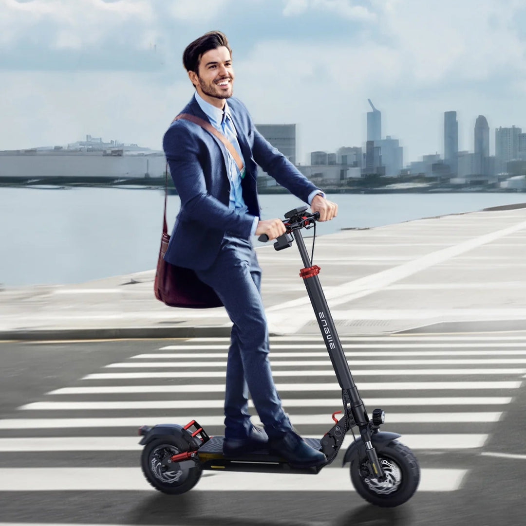 Engwe Y600| 830W 70 km Range Seated E-Scooter
