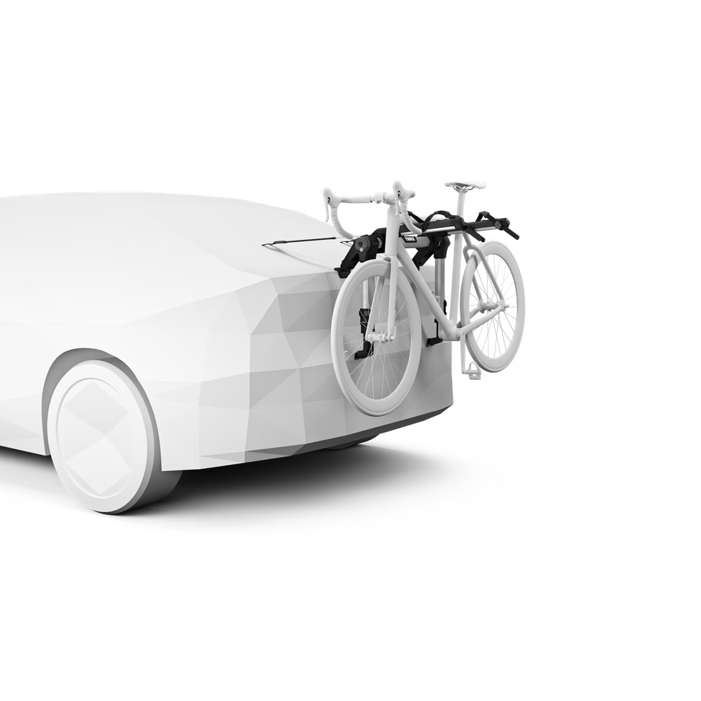Thule Outway Trunk Rack - 3-Bike
