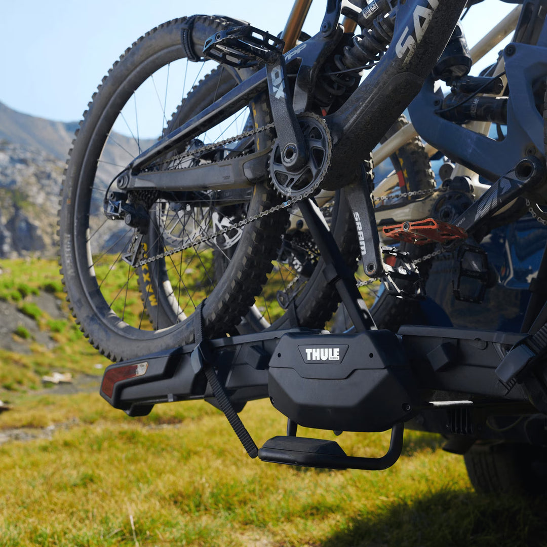 Thule Epos Platform Hitch Bike Rack - 3-Bike 2" Receiver Black