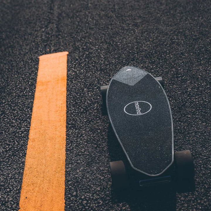 MAXFIND MAX2 PRO| Campus Commuter, Portable, IPX5 Waterproof Mini E-Skateboard