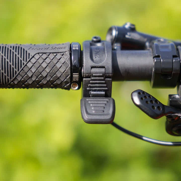 Bimotal Elevate Thumb Throttle