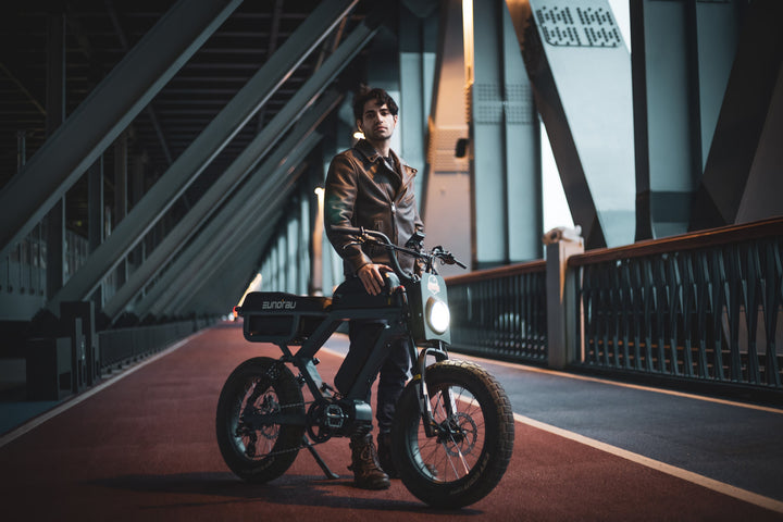 EUNORAU FLASH 2.0 Long Range City Commuter EBike Commuter Electric Bikes Moon Black 18