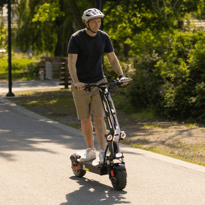 Freego D11 Landtiger Electric Scooter Foldable Dual Motor 4000W Freego Electric Scooters D11 (60V 26Ah) 14