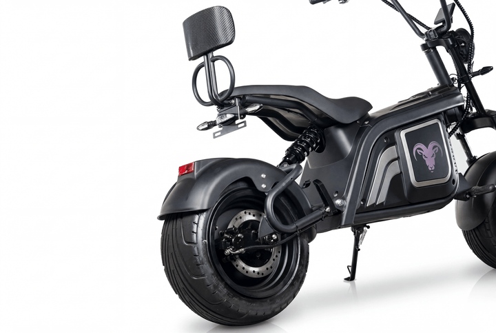 Goat Power Hulk Goat 5KW V2 Electric Scooter 10000W 60MPH 2-Seat Motorcycle-inspired style Electric Scooter Green 6