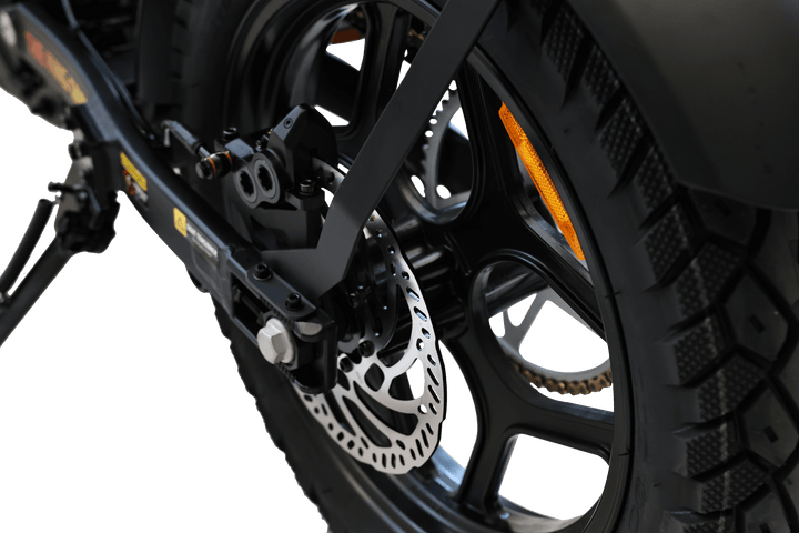 Goat Power King Goat V3 Electric Bike 8500W 70MPH Moped Style Ebike Moped-Style Electric Bikes All Black - Pedals 31