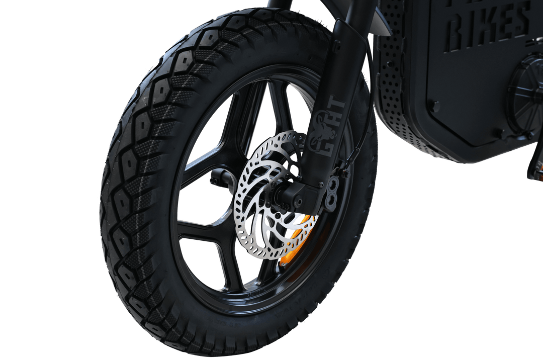Goat Power King Goat V3 Electric Bike 8500W 70MPH Moped Style Ebike Moped-Style Electric Bikes All Black - Pedals 32
