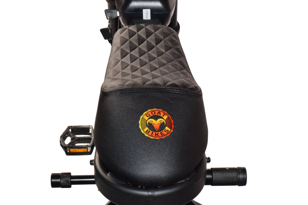 Goat Power Motor Goat V3 Electric Bike 3000W 50MPH Moped Style Ebike Moped-Style Electric Bikes Pedals 35