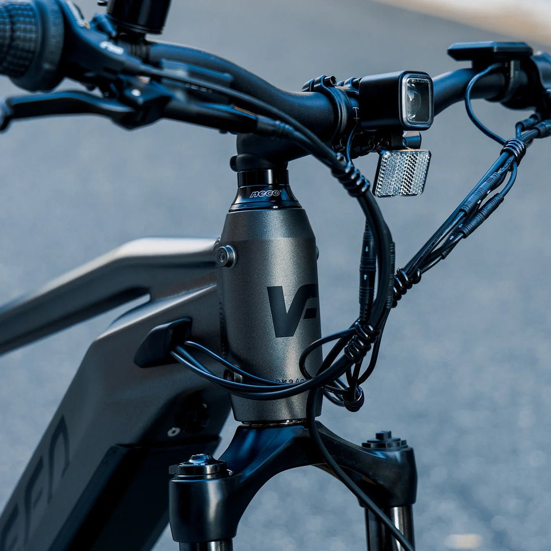 VEEFA E1 26'' Step-Over Fat Tire Ebike Fat Tire Electric Bikes Dark Blue 5