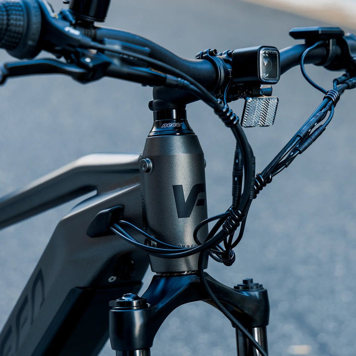 VEEFA E1 26'' Step-Over Fat Tire Ebike Fat Tire Electric Bikes Dark Blue 5